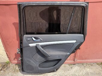 Pravé zadné dvere Octavia 2 combi - 2