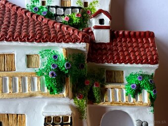 Plastika španielského domu - 2
