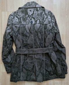 Nový kvalitný exkluzívny módny kabátik, krásny dizajn, v. L - 2