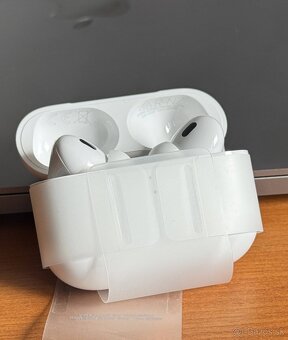 Apple AirPods Pro 2 2024 USB C - nové rok zaruka - 2