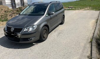 VW Touran 1,6 - 2