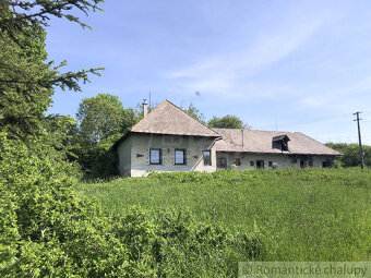 NOVÁ CENA Rozsiahla vidiecka usadlosť s 9,5 hektármi na - 2