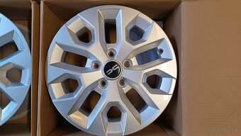 R16 dacia duster 5x114,3 mm - 2
