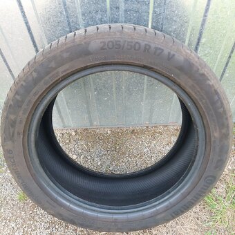 Continental 205/50 R17 Premium Contact 6 - 2