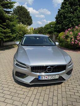 Volvo S60 B5 r.v. 2021 AWD - 2
