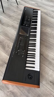 Korg Kronos 2 88 - 2