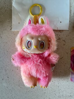 Labubu Popmart Big into Energy- 100% original - 2