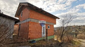 3+1 izb, chata, 393m2, oblasť Košická NoVá Ves - 2