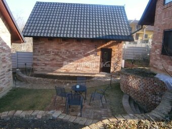 Chatkový komplex šiestich chát na predaj v obci Podhájska  - 2