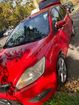 Ford Focus 1.6 TDCi 80kW Kombi – 2010 – bez korózie, pravide - 2