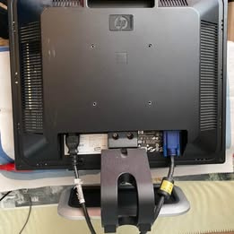 HP L1910 monitor VGA - 2