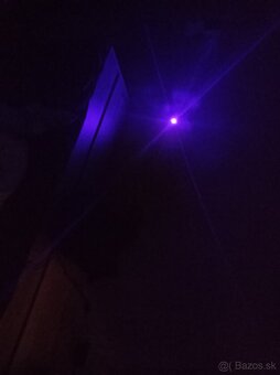 Laser Fialový - 2