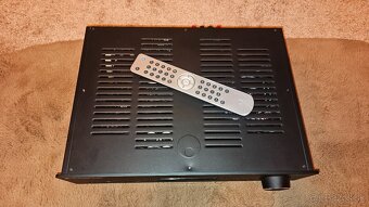 Cambridge Azur 740A - 2