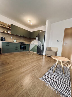 Reality KOMPLEX s.r.o., Vám ponúka na predaj 3-izbový byt v  - 2