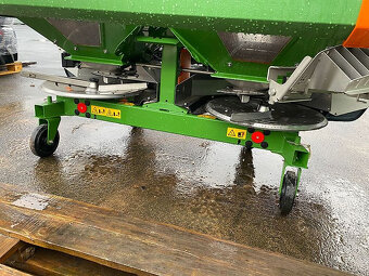 Amazone ZA-M 1501 Easy – diskové rozmetadlo, r. 2021 - 2