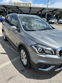 Predám Suzuki S Cross - 2