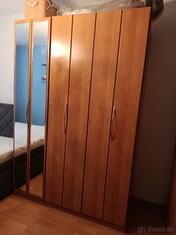 Predám ŠATNIKOVÉ SKRINE - 2