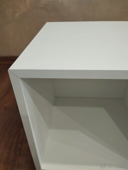 Polička IKEA eket - 2