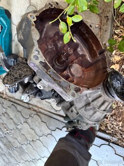 Octavia III manuálna  prevodovka 5kvalt - 2