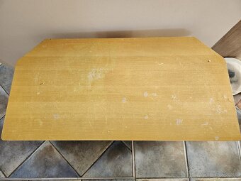 Darujem stolik pod tv - 2