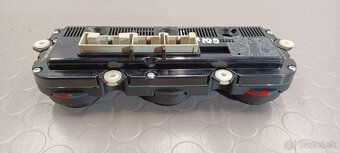 Panel kúrenia VW - 2