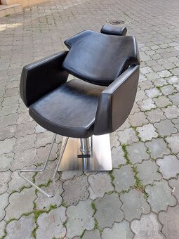 PREDAM BARBERSKE KRESLO POL ROKA MALO POUZIVANE - 2