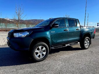 TOYOTA HILUX - PREDAJ AJ NA SPLÁTKY OD 0% AKONTÁCIE - 2