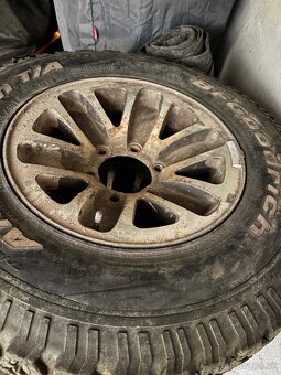 Pneumatiky 235/75 r15 - 2