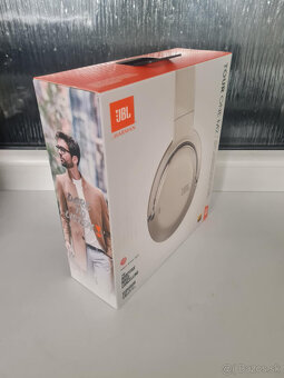 JBL tour one m2 - slúchadlá - nové nepoužívane, zabalené - 2