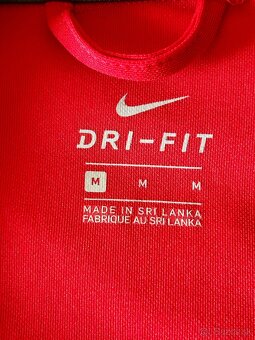 UNISEX FUNKČNÁ MIKINA zn.NIKE č.M - 2