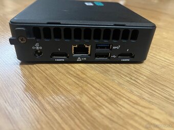 Intel nuc - 2