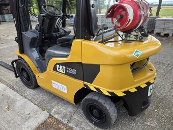 Vysokozdvižný vozík CATERPILLAR GP25N LPG - 2