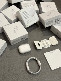 Apple AirPods Pro 2 - 2