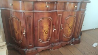 Talianská štýlová dvojdielna skriňa - 2