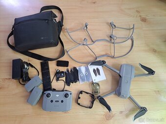 DJI - Mavic Air 2 Fly More Combo - 2