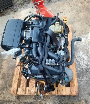 Rozpredám motor  subaru EZ30R - 2