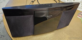 Na predaj mikrosystém Panasonic SC-HC29 - 2