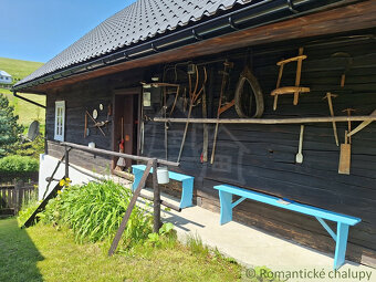 Tradičná drevenica pripravená pre chalupárov, na pozemku s - 2