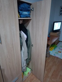 Šatníková skriňa - 2