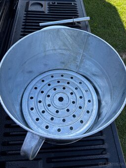 Zavaraci hrniec 20L úplne novy - 2