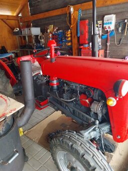 Tovarensky traktor / malotraktor 33PS - 2