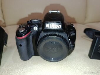 Nikon D5100 telo - 2