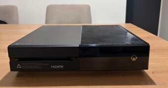 XBOX ONE 500 GB + KINECT + PRÍSLUŠENSTVO A HRY - 2
