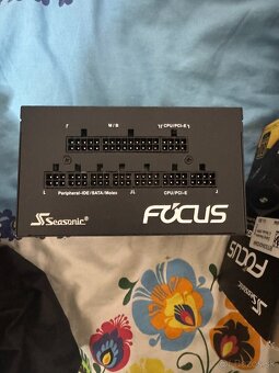 Seasonic FOCUS GX-550 (550W) – 80 PLUS Gold, Plne modulár - 2