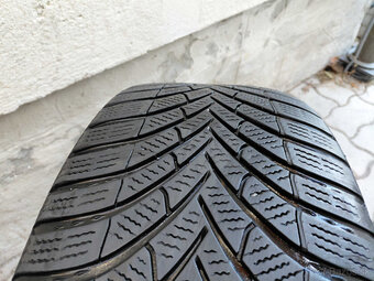 1ks zimna Semperit 235/45R18 - 2