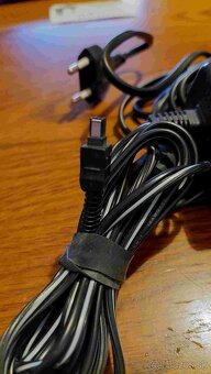 SONY Nabijacka - 2