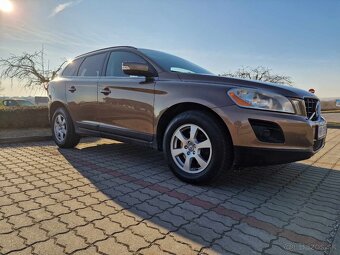 Predám Volvo XC60 2.4 D, 4x4, automat - 2