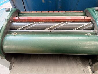 Žiletkový litinový protah Rojek 80cm s elektrickým zdvihem - 2