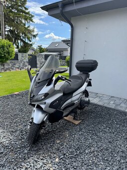 Predám Gilera Nexus 500 12500KM - 2