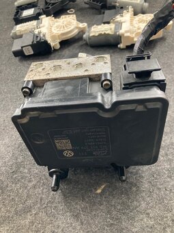 Jednotka abs Octavia 2 - 2